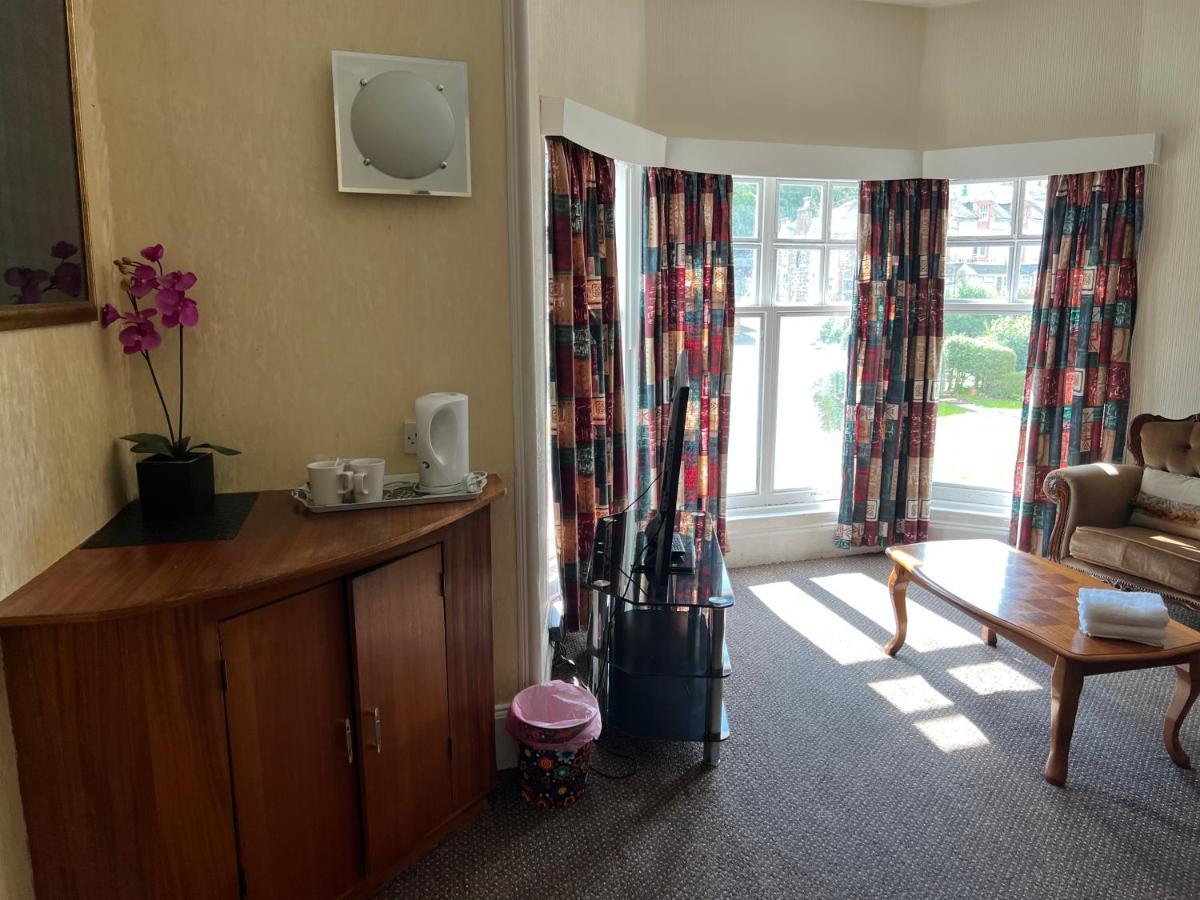 Strathpeffer Hotel Extérieur photo